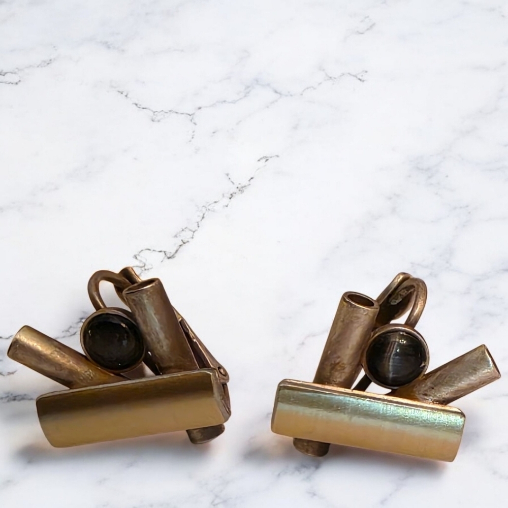 POLY | Vintage Pewter Brutalist Modernist Clip-On Earrings